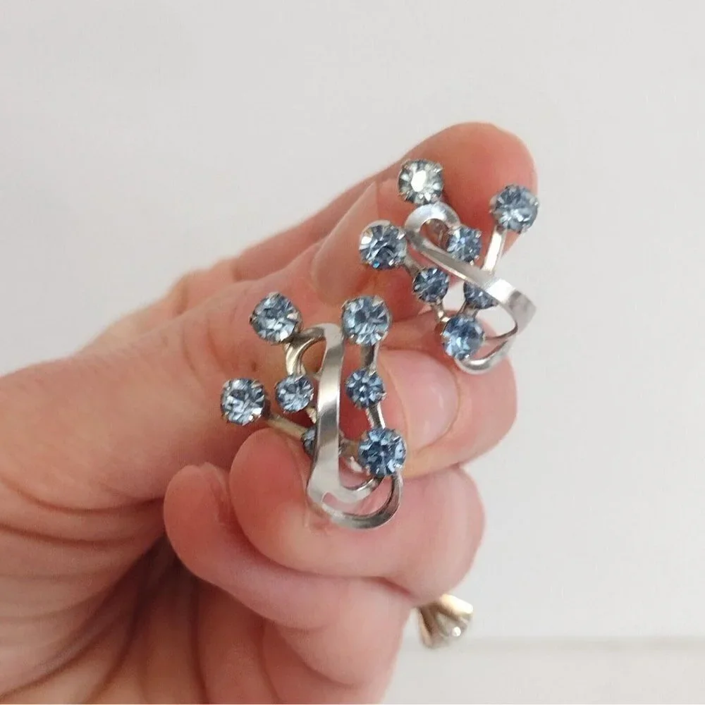 Vintage Star Brand Jewelry Choker Necklace Screw Back Earrings Blue Rhinestones